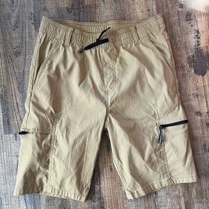 Wrangler Tan Cargo Shorts with Elastic Waistband